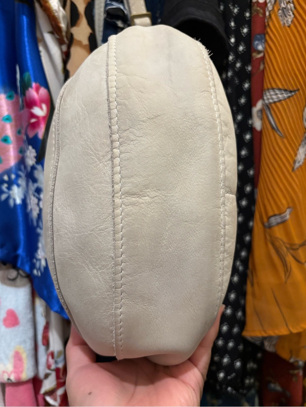 Portland Leather Goods | Large Koala | Beluga - Picture 8 of 16